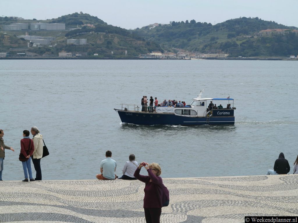 In Belém kun je met een rondvaartboot langs de bezienswaardigheden van Belém varen.